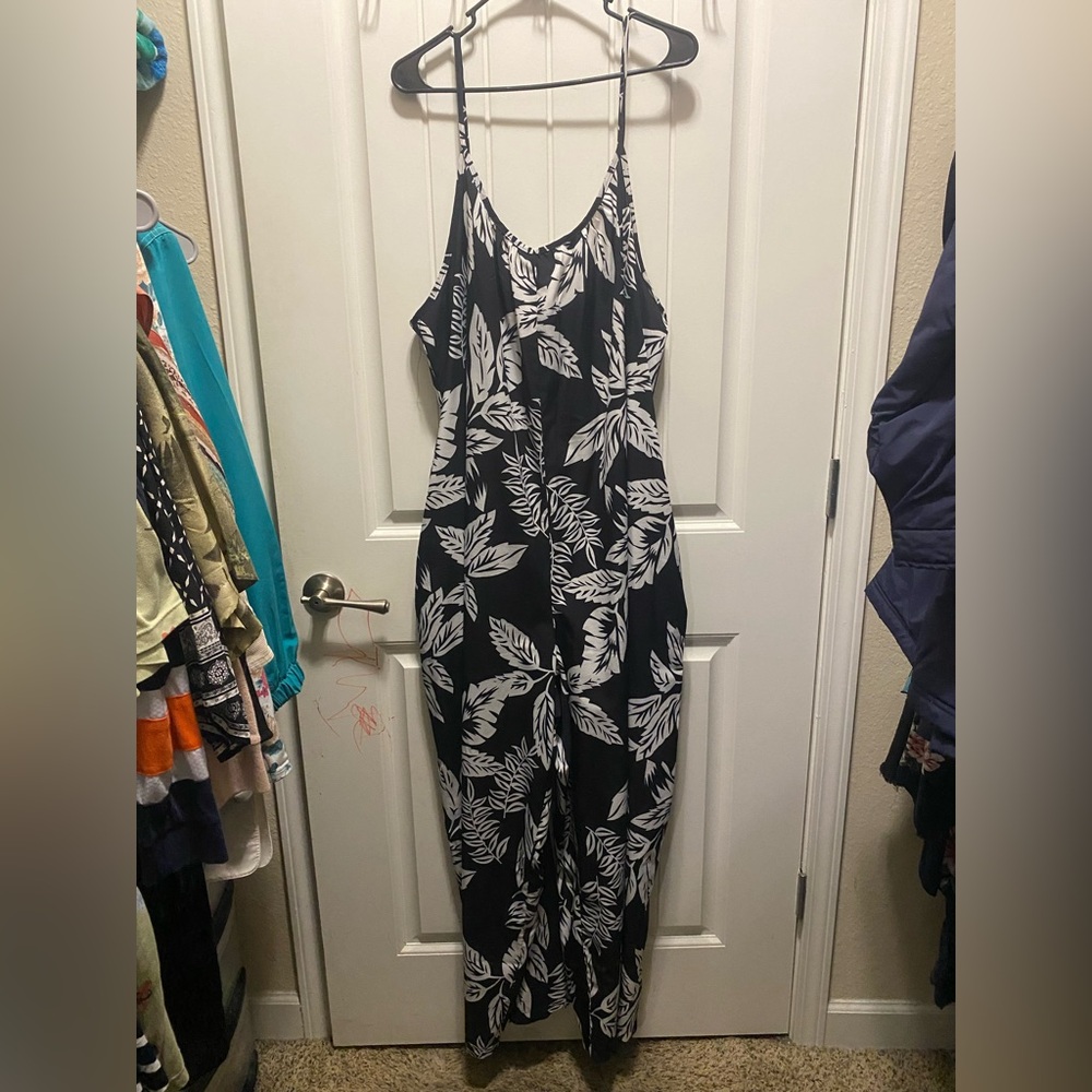 SHEIN Curve Black and White Jumpsuit 3XL